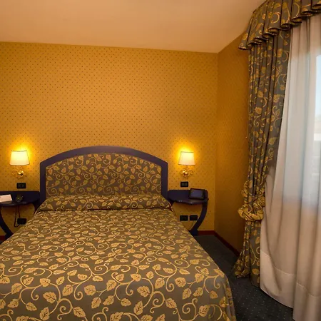 Aparthotel Blanc Et Trois Rome
